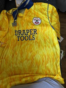 Admiral Southampton FC Away Shirt Yellow short sleeve 40/42 for sale on Ebay
