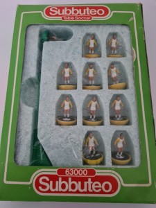 subbuteo football team  dumbarton. for sale on Ebay
