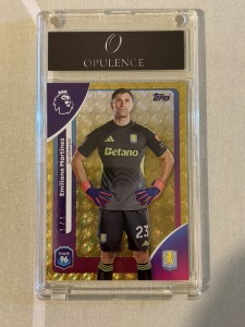 2025/26 Emiliano Martinez 1/1 Foilfractor Topps premier league/ Aston Villa #20 for sale on Ebay