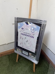 SIGNED ASTON VILLA SQUAD SHIRT 25/26 EUROPA LEAGUE WINNERS FINAL SHIRT WITH COA for sale on Ebay