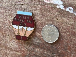 ASTON VILLA  F C - TURN ME ON COFFER  VINTAGE  70's COLLECTABLE  FOOTBALL BADGE for sale on Ebay