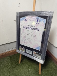SIGNED ASTON VILLA SQUAD SHIRT 25/26 EUROPA LEAGUE WINNERS FINAL SHIRT WITH COA for sale on Ebay