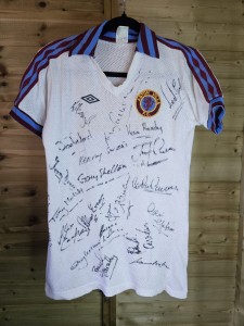 Ultra Rare Match Worn Aston Villa 1976/1977 Airtex Away Shirt #10 UMBRO  for sale on Ebay