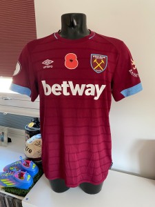 Pedro Obiang West Ham Utd Match Worn Umbro Home Poppy Shirt v Burnley 2018-19 for sale on Ebay
