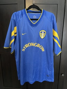 Nike Leeds United 2001/02/03 Away Shirt Blue Short Sleeve Mens XL for sale on Ebay