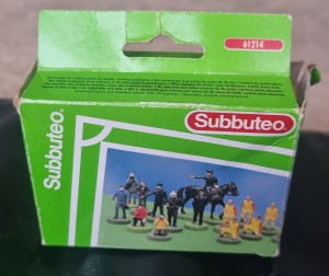 Subbuteo 61214 Stadium Services Set with 15 Figures for sale on Ebay