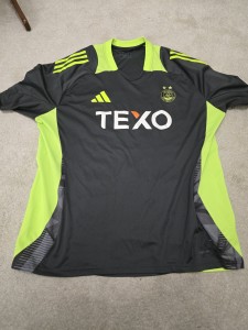 Aberdeen Training Shirt XXL for sale on Ebay