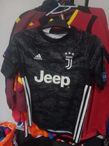 Boys 11-12 Years Old. Adidas Jueventus 2019 Goalkeeper Jersey Buffon 77 for sale on Ebay