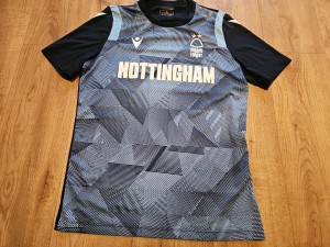 nottingham forest shirt Size L for sale on Ebay