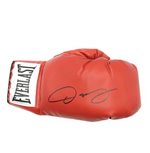 Oscar De La Hoya Signed Everlast Red Boxing Glove with COA for sale on Ebay