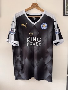 Leicester City 2015-16 Away Football Shirt Mens Large #15 SCHLUPP Premier League for sale on Ebay