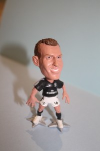 (703)  CHELSEA FOOTBALL CLUB    ROBBEN      BLACK KIT for sale on Ebay
