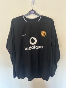 Manchester United 2003/05 Away Shirt Longsleeve. RONALDO 7 for sale on Ebay
