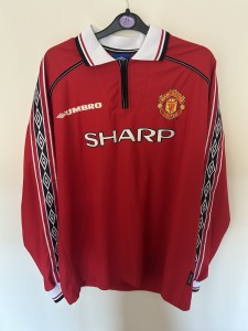 Manchester United 1998/00 Home Shirt Longsleeve. for sale on Ebay