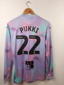 (S) Norwich City 2022-23 Third football shirt (L/S) / PUKKI 22 for sale on Ebay
