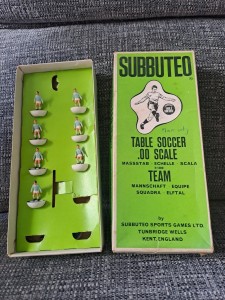 Vintage Subbuteo HW Ref 5 Man City 7 Spare players +  original box  for sale on Ebay