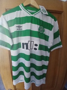 Celtic Football Club  home  shirt Umbro Sized Adult Medium Season 2001/03  for sale on Ebay