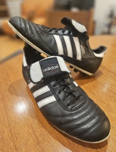 Adidas Copa Mundial Football Boots - Black - UK Size 9 for sale on Ebay