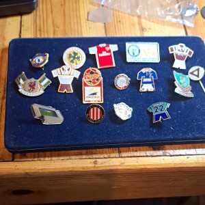 Badge & Pin football Bundle Everton FC Glasgow Celtic Liverpool 1998 various  for sale on Ebay