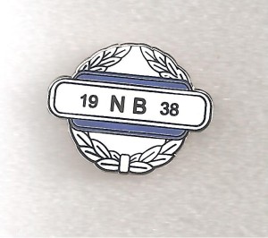 Pin Badge Abzeichen - DENMARK - B60 - Næsby Boldklub - butterfly clip for sale on Ebay