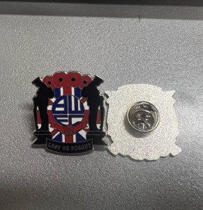 Bolton wanderers Poppy pin  Badge ... for sale on Ebay