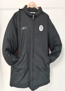 Liverpool FC 2002/04 Reebok Black Padded Football Bench Jacket Coat, Men's XL for sale on Ebay