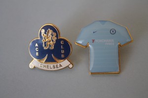 (159)  TWO CHELSEA FOOTBALL CLUB METAL PIN BADGE for sale on Ebay