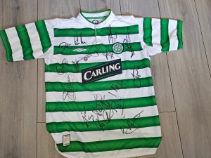 Celtic FC Umbro Home Shirt Season 2004 Signed for sale on Ebay