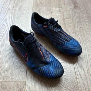 Nike Phantom Venom elite football boots size 8.5 for sale on Ebay