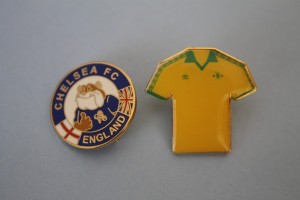 (151)  TWO CHELSEA FOOTBALL CLUB METAL PIN BADGE for sale on Ebay