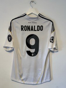 Genuine - Real Madrid 2009/10 Home- Champions league- Ronaldo #9- Medium(M) for sale on Ebay