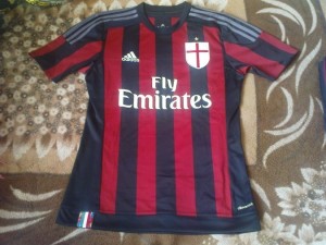 RARE FOOTBALL SHIRT - AC MILAN HOME 2015 - 2016 SIZE S for sale on Ebay
