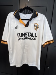 Port Vale Home Shirt Jersey 1995-1997 Mizuno Men’s Medium for sale on Ebay