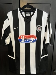 GRIMSBY TOWN 2004/2006 HOME FOOTBALL SHIRT VINTAGE NIKE JERSEY MENS MEDIUM for sale on Ebay