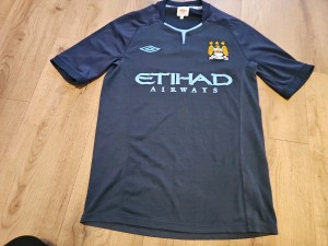 Manchester City Football Shirt Size 36in for sale on Ebay