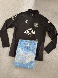 Puma Manchester City Training Warm Top & Rare Training Top, Men's M for sale on Ebay