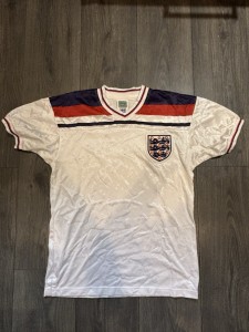 England FC 1982 Retro Score Draw Home Shirt Men's Kit Football Small. BNWOT for sale on Ebay