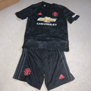 Boys Manchester United 2019/20 Third Kit Age 11-12  for sale on Ebay