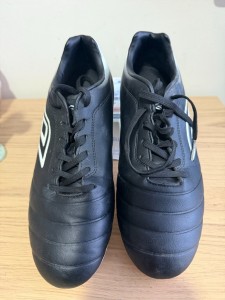 Umbro Calcio Football Boots FG Moulded Studs Black and White UK 8 for sale on Ebay