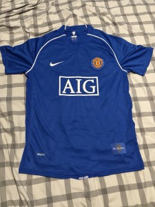 Manchester United AIG Retro Blue Football Shirt Size Large BNWT for sale on Ebay
