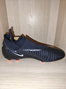 Nike Phantom GX Club DF MG UK Mens 10 Football Boots Black White for sale on Ebay