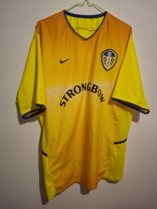 LEEDS UNITED JERSEY 2002-2004 SHIRT FOOTBALL NIKE VINTAGE CAMISETA XL for sale on Ebay