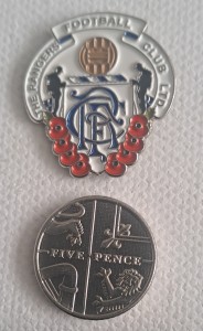RARE GLASGOW RANGERS FOOTBALL CLUB AND SOLDIERS REMEMBERANCE POPPY PIN BADGE for sale on Ebay