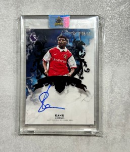 Topps Royalty Premier League 26 Arsenal On Card Auto 05/10 for sale on Ebay