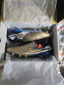 Nike Tiempo Legend 10 Elite FG Football Boots (Pro Edition) Size U.K. 10 for sale on Ebay