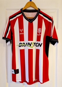 LINCOLN CITY HOME FOOTBALL SHIRT 2023/24 - ADULT LARGE - BRAND NEW WITH TAGS  for sale on Ebay