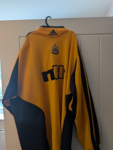 Vintage 2001-2002 Newcastle United Goalkeeper Jersey Immaculate Condition for sale on Ebay
