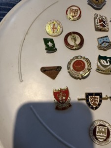 JOB LOT COLLECTION OF 23 VINTAGE FOOTBALL CLUB BADGES Arsenal, Chelsea etc. for sale on Ebay