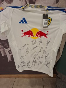 New Premiership SIGNED Leeds United Football Home Shirt 2025/26 Season - Charity for sale on Ebay