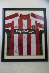 Signed & Framed Sheffield United shirt 2007/08 season 84x70 cm for sale on Ebay